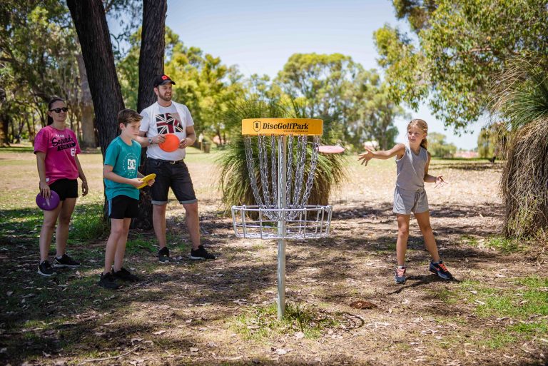 What is Disc Golf? | Australian Disc Golf